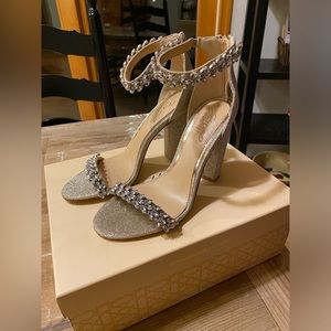 Jewel Badgley Mischka gold jeweled heels
